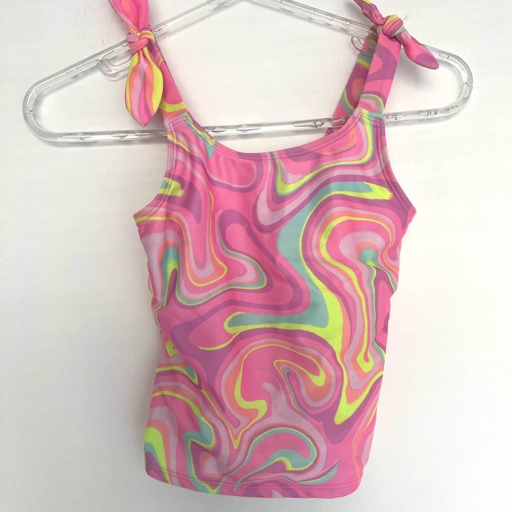 Girls size small 6/7 Cat & Jack swim tank